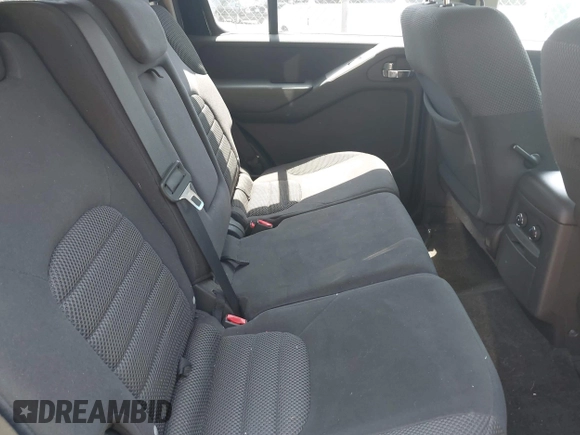 2012 Nissan Pathfinder Silver Edition z VIN 5N1AR1NB1CC639755, wystawiony jako IAAI lot #42513176 z przebiegiem 197 178 mil mil oraz . Historia ofert i sprzedaży dostępna na DreamBid. Obrazek 8.