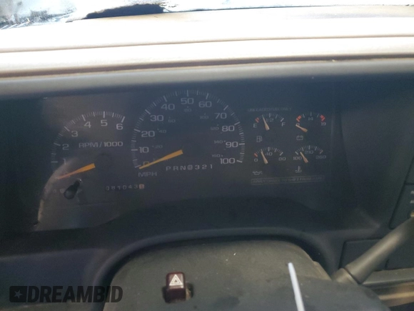 1998 GMC Sierra 1500 with VIN 1GTEK14M1WZ516360, listed as a Copart auction lot 58415935 with 81,043 mi miles and Clean title. Bid and sale history available at DreamBid. Image 9.