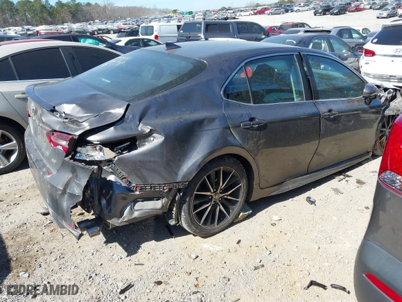 2021 Toyota Camry SE Nightshade with VIN 4T1G11AK1MU515861, listed as a IAAI auction lot 41676074 with 107,380 mi miles. Bid and sale history available at carsss.com. Image 4.