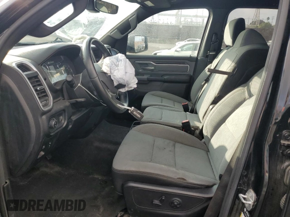 2021 Ram 1500 Big Horn z VIN 1C6RREFG3MN533006, wystawiony jako Copart lot #86377794 z przebiegiem 98 354 mil mil oraz Szkoda całkowita • Salvage title. Historia ofert i sprzedaży dostępna na DreamBid. Obrazek 7.