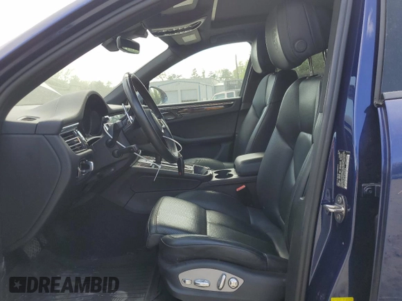 2024 Porsche Macan S с VIN WP1AG2A57RLB36304, выставлен на аукционе Copart как лот 53636165 с пробегом 28 146 миль миль и Списание • Salvage title. История ставок и продаж доступна на DreamBid. Изображение 7.