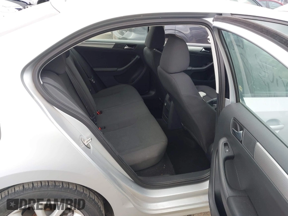 2015 Volkswagen Jetta Sedan 1.8T SE with VIN 3VWD17AJ0FM309503, listed as a IAAI auction lot 42127051 with 223,725 mi miles. Bid and sale history available at carsss.com. Image 8.