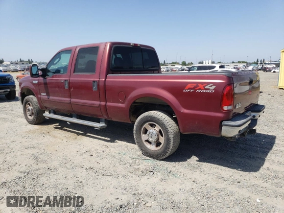 2005 Ford F-250 XL with VIN 1FTSW21P05EB00186, listed as a Copart auction lot 59328925 with 243,639 mi miles and Salvage title. Bid and sale history available at DreamBid. Image 2.