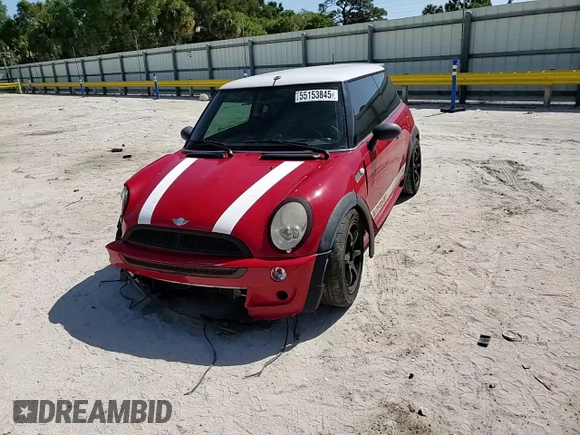 2004 MINI Hardtop z VIN WMWRC334X4TC51255, wystawiony jako Copart lot #55153845 z przebiegiem 161 362 mil mil oraz Szkoda całkowita • Salvage title. Historia ofert i sprzedaży dostępna na DreamBid. Obrazek 14.
