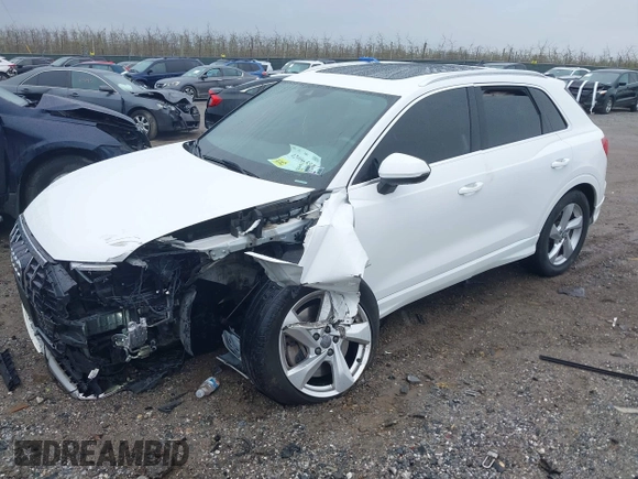 2020 Audi Q3 Premium with VIN WA1AECF35L1030273, listed as a IAAI auction lot 42006553 with 81,944 mi miles. Bid and sale history available at carsss.com. Image 17.