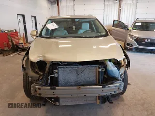 2017 Cadillac XT5 Luxury AWD z VIN 1GYKNDRS1HZ160606, wystawiony jako IAAI lot #41990425 z przebiegiem 130 822 mil mil oraz . Historia ofert i sprzedaży dostępna na DreamBid. Obrazek 6.