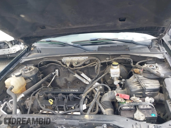 2010 Ford Escape Limited с VIN 1FMCU0E78AKA62013, выставлен на аукционе IAAI как лот 42426819 с пробегом 196 842 миль миль и . История ставок и продаж доступна на DreamBid. Изображение 10.