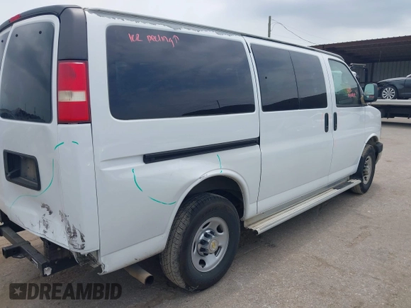 2013 Chevrolet Express Passenger 1LT with VIN 1GAZGYFG0D1117737, listed as a IAAI auction lot 42320524 with 103,968 mi miles and . Bid and sale history available at DreamBid. Image 4.