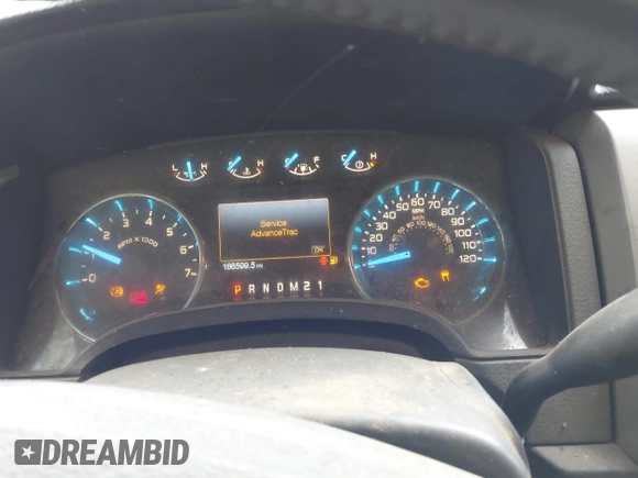 2012 Ford F-150 XL with VIN 1FTFW1CF9CFA53053, listed as a IAAI auction lot 42103851 with 186,599 mi miles. Bid and sale history available at carsss.com. Image 7.