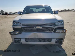 2006 Chevrolet Silverado SS z VIN 2GCEC19N761204227, wystawiony jako Copart lot #78688944 z przebiegiem 92 400 mil mil oraz Szkody całkowita. Historia ofert i sprzedaży dostępna na DreamBid. Obrazek 5.