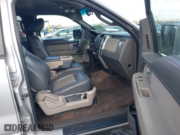 2010 Ford F-150 XL with VIN 1FTFW1CV5AFC04555, listed as a IAAI auction lot 41566725 with 180,352 mi miles. Bid and sale history available at carsss.com. Image 5.