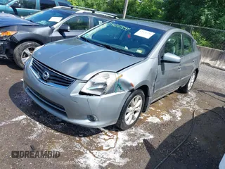 2010 Nissan Sentra S z VIN 3N1AB6AP4AL630821, wystawiony jako IAAI lot #42326350 z przebiegiem 160 152 mil mil oraz . Historia ofert i sprzedaży dostępna na DreamBid. Obrazek 17.