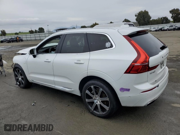 2018 Volvo XC60 Inscription with VIN LYVBR0DL7JB121258, listed as a Copart auction lot 86756784 with 48,708 mi miles and Salvage Title. Bid and sale history available at carsss.com. Image 2.