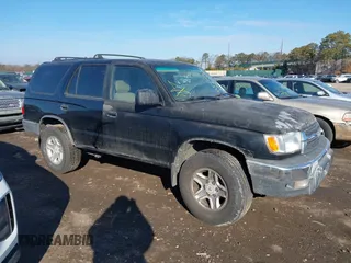 2001 Toyota 4Runner SR5 z VIN JT3GN86R210213767, wystawiony jako IAAI lot #41651013 z przebiegiem Nie podano mil oraz . Historia ofert i sprzedaży dostępna na DreamBid. Obrazek 1.