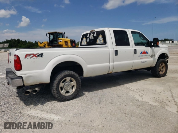 2014 Ford F-350 XLT with VIN 1FT8W3BT2EEA62777, listed as a Copart auction lot 62673935 with 144,746 mi miles and Clean title. Bid and sale history available at DreamBid. Image 3.