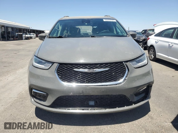 2022 Chrysler Pacifica Touring L with VIN 2C4RC1BG1NR191584, listed as a Copart auction lot 60469305 with 80,094 mi miles and Salvage title. Bid and sale history available at DreamBid. Image 5.