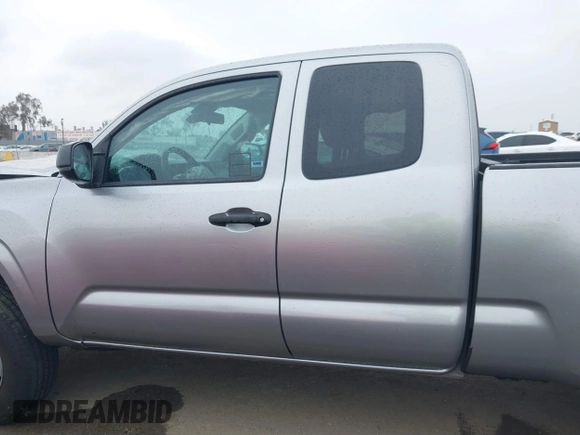 2021 Toyota Tacoma SR with VIN 3TYRX5GN4MT006103, listed as a IAAI auction lot 41724797 with 39,269 mi miles and . Bid and sale history available at DreamBid. Image 14.