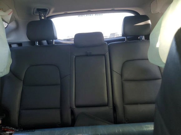 2017 Hyundai Tucson Limited with VIN KM8J3CA23HU388371, listed as a Copart auction lot 46990785 with 100,617 mi miles and Clean Title. Bid and sale history available at carsss.com. Image 10.