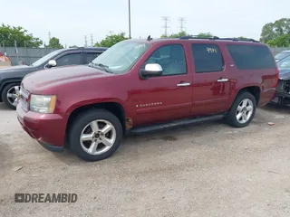 2008 Chevrolet Suburban LTZ z VIN 3GNFK16368G204571, wystawiony jako IAAI lot #42409971 z przebiegiem 196 180 mil mil oraz . Historia ofert i sprzedaży dostępna na DreamBid. Obrazek 2.