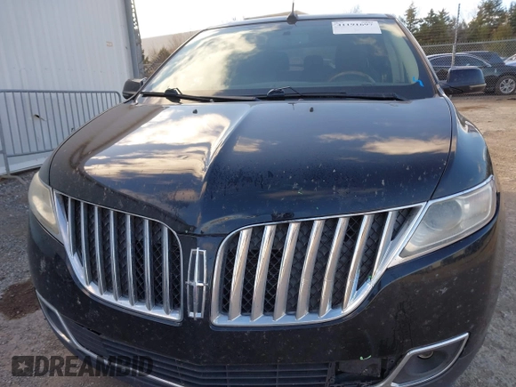 2012 Lincoln MKX with VIN 2LMDJ6JK0CBL02487, listed as a IAAI auction lot 41191697 with 164,653 mi miles. Bid and sale history available at carsss.com. Image 6.