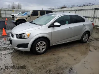 2012 Chevrolet Sonic LT z VIN 1G1JD5SB1C4121811, wystawiony jako Copart lot #82346884 z przebiegiem 159 748 mil mil oraz Czysty tytuł • Clean title. Historia ofert i sprzedaży dostępna na DreamBid. Obrazek 1.