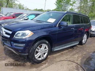 2015 Mercedes-Benz GL-Class GL 450 with VIN 4JGDF6EE8FA542288, listed as a IAAI auction lot 42098527 with 115,312 mi miles. Bid and sale history available at carsss.com. Image 17.