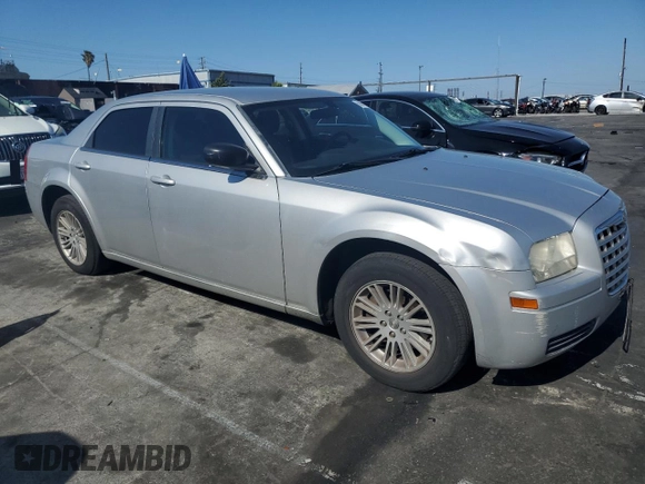 2009 Chrysler 300 LX with VIN 2C3KA43D49H632282, listed as a Copart auction lot 56073165 with 167,346 mi miles and Clean title. Bid and sale history available at DreamBid. Image 4.