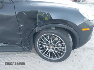 2020 Porsche Cayenne S z VIN WP1BB2AY2LDA58111, wystawiony jako IAAI lot #41764496 z przebiegiem Nie podano mil oraz . Historia ofert i sprzedaży dostępna na DreamBid. Obrazek 17.