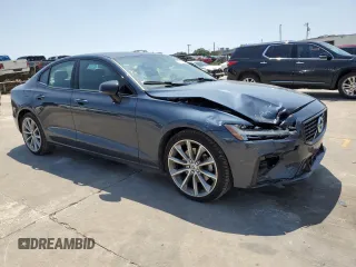 2021 Volvo S60 Momentum with VIN 7JR102TZ5MG113144, listed as a Copart auction lot 53875954 with 34,107 mi miles and Salvage Title. Bid and sale history available at carsss.com. Image 4.