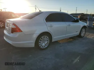 2010 Ford Fusion Hybrid with VIN 3FADP0L3XAR280889, listed as a Copart auction lot 79892004 with 95,162 mi miles and Salvage Title. Bid and sale history available at carsss.com. Image 3.
