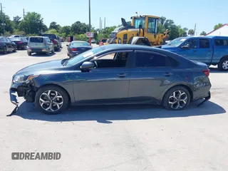 2019 Kia Forte LXS with VIN 3KPF24AD0KE099202, listed as a IAAI auction lot 42030814 with 126,803 mi miles and . Bid and sale history available at carsss.com. Image 15.