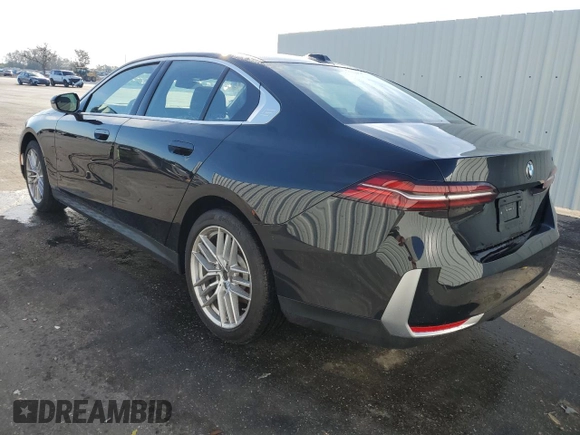 2025 BMW 5 Series 530i with VIN WBA43FJ07SCT71116, listed as a Copart auction lot 42772715 with 4,666 mi miles and Clean Title. Bid and sale history available at carsss.com. Image 2.