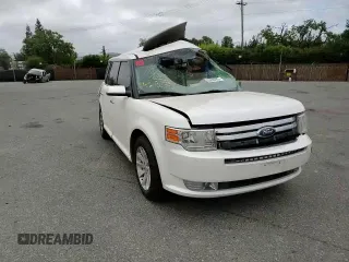 2009 Ford Flex SEL z VIN 2FMDK52C29BA15526, wystawiony jako Copart lot #53630793 z przebiegiem Nie podano mil oraz Szkoda całkowita • Salvage title. Historia ofert i sprzedaży dostępna na DreamBid. Obrazek 12.