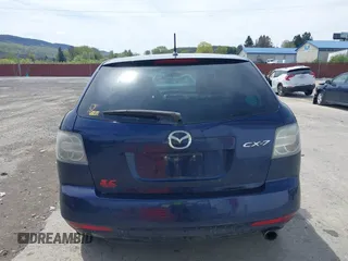 2011 Mazda CX-7 i Sport with VIN JM3ER2BM2B0402765, listed as a IAAI auction lot 42095402 with 206,502 mi miles and . Bid and sale history available at carsss.com. Image 16.