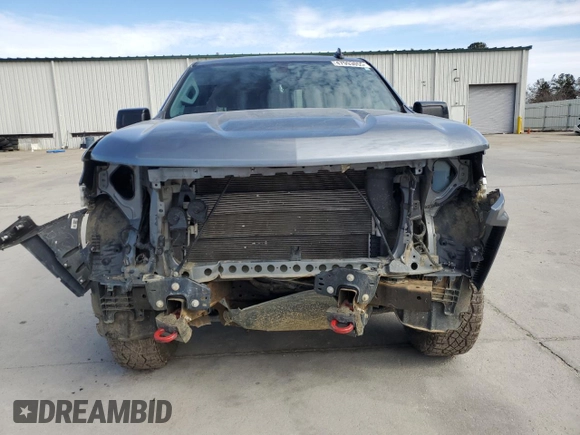 2022 Chevrolet Silverado 1500 LT Trail Boss with VIN 3GCPYFED0NG158041, listed as a Copart auction lot 47993055 with 61,814 mi miles and Clean Title. Bid and sale history available at DreamBid. Image 5.