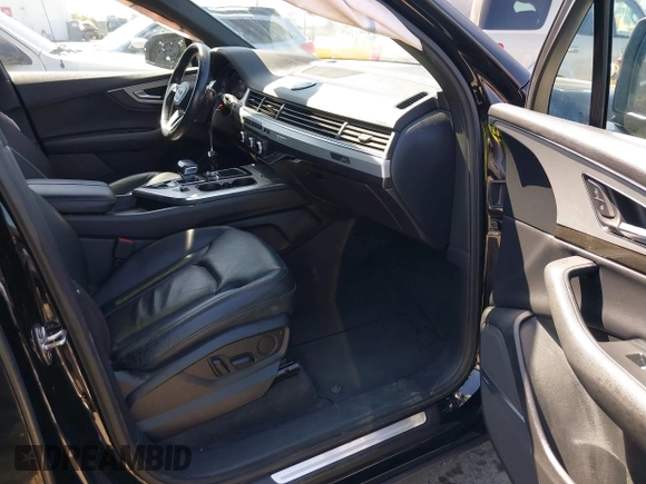 2019 Audi Q7 Premium Plus with VIN WA1LHAF70KD018858, listed as a IAAI auction lot 42290924 with 118,885 mi miles and . Bid and sale history available at DreamBid. Image 5.