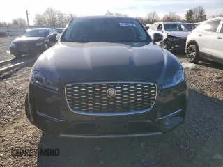 2023 Jaguar F-Pace S z VIN SADCJ2EX9PA712351, wystawiony jako Copart lot #81083514 z przebiegiem 11 895 mil mil oraz Szkoda całkowita • Salvage title. Historia ofert i sprzedaży dostępna na DreamBid. Obrazek 5.