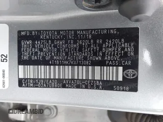 2019 Toyota Camry LE z VIN 4T1B11HK7KU713082, wystawiony jako IAAI lot #42151362 z przebiegiem 93 546 mil mil oraz . Historia ofert i sprzedaży dostępna na DreamBid. Obrazek 9.