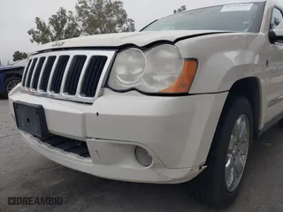 2009 Jeep Grand Cherokee Limited with VIN 1J8HR58P39C547341, listed as a IAAI auction lot 41792437 with 147,260 mi miles. Bid and sale history available at carsss.com. Image 6.