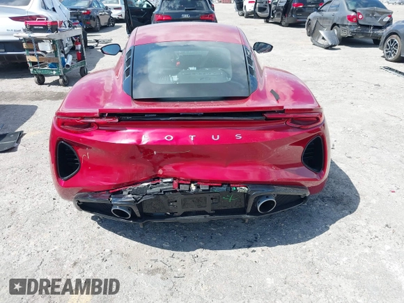 2024 Lotus Emira First Edition z VIN SCCLEKAX6RHA24762, wystawiony jako IAAI lot #41706519 z przebiegiem 720 mil mil oraz . Historia ofert i sprzedaży dostępna na DreamBid. Obrazek 6.