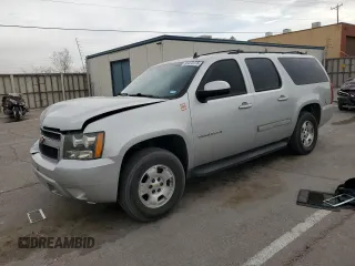 2011 Chevrolet Suburban LS z VIN 1GNSCHE07BR353381, wystawiony jako Copart lot #50473775 z przebiegiem 188 663 mil mil oraz Szkoda całkowita • Salvage title. Historia ofert i sprzedaży dostępna na DreamBid. Obrazek 1.