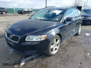 2008 Volvo V50 2.4L with VIN YV1MW382782377300, listed as a IAAI auction lot 41347028 with 157,982 mi miles. Bid and sale history available at carsss.com. Image 17.