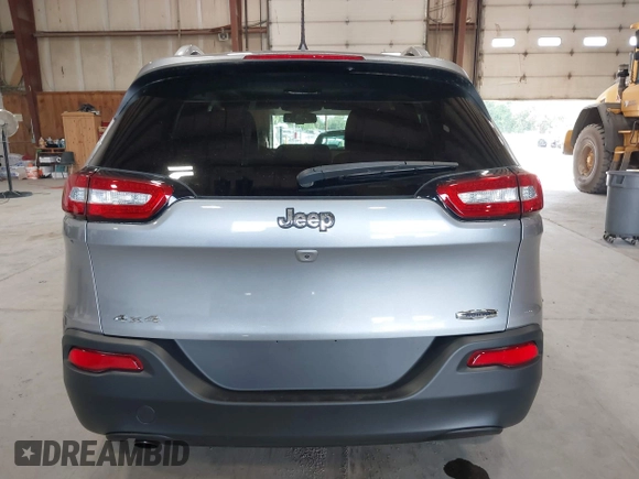 2017 Jeep Cherokee Latitude с VIN 1C4PJMCBXHW612358, выставлен на аукционе IAAI как лот 42611172 с пробегом 77 817 миль миль и . История ставок и продаж доступна на DreamBid. Изображение 16.