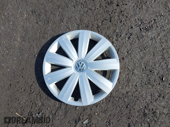 2012 Volkswagen Passat S с VIN 1VWAP7A36CC014745, выставлен на аукционе IAAI как лот 41606196 с пробегом 121 364 миль миль и . История ставок и продаж доступна на DreamBid. Изображение 12.