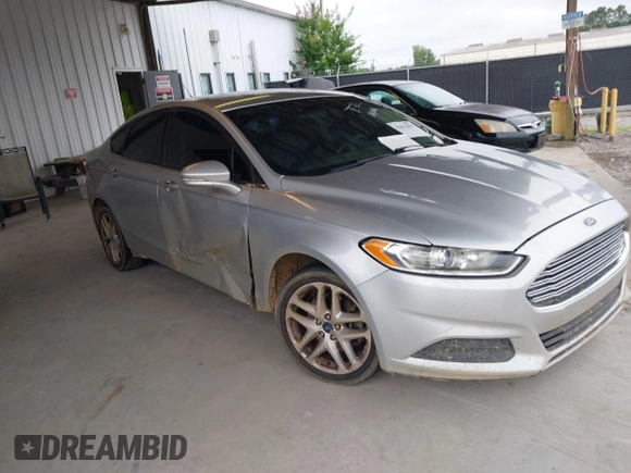 2016 Ford Fusion SE z VIN 1FA6P0H73G5129053, wystawiony jako IAAI lot #42632691 z przebiegiem 266 087 mil mil oraz . Historia ofert i sprzedaży dostępna na DreamBid. Obrazek 1.