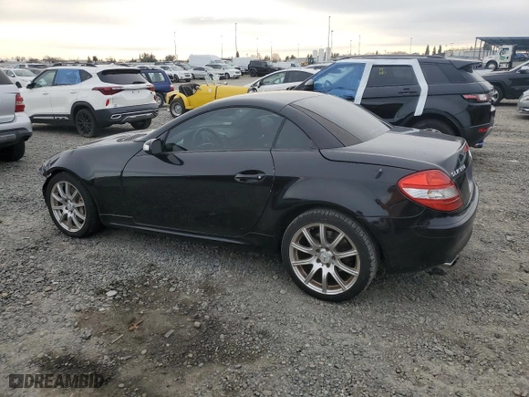 2006 Mercedes-Benz SLK-Class 3.5L with VIN WDBWK56F26F103650, listed as a Copart auction lot 45700835 with 120,165 mi miles and Clean Title. Bid and sale history available at carsss.com. Image 2.