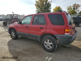 2002 Ford Escape XLS Value with VIN 1FMYU01B82KC15443, listed as a Copart auction lot 77998164 with 212,313 mi miles and Salvage Title. Bid and sale history available at carsss.com. Image 2.