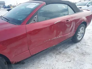 2008 Ford Mustang Deluxe with VIN 1ZVHT84NX85170490, listed as a IAAI auction lot 41608708 with 153,081 mi miles and . Bid and sale history available at carsss.com. Image 6.
