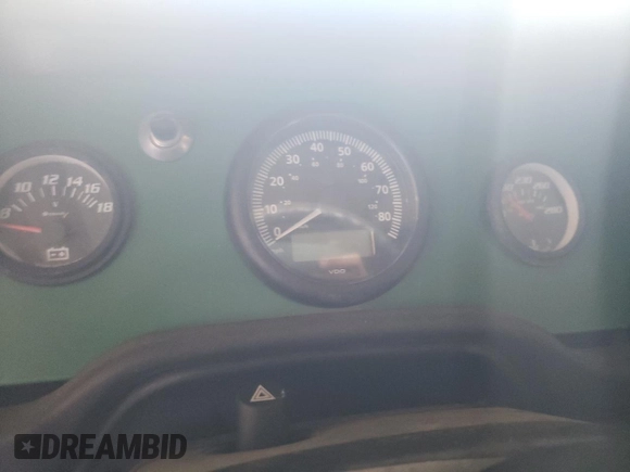 2004 Jeep Wrangler Sport z VIN 1J4FA49S44P746039, wystawiony jako Copart lot #51982795 z przebiegiem Nie podano mil oraz Czysty tytuł • Clean title. Historia ofert i sprzedaży dostępna na DreamBid. Obrazek 9.