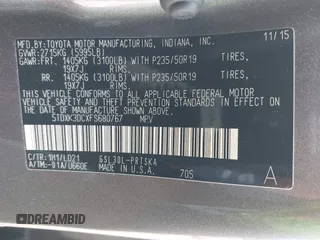 2015 Toyota Sienna SE with VIN 5TDXK3DCXFS680767, listed as a IAAI auction lot 42237107 with 105,912 mi miles and . Bid and sale history available at DreamBid. Image 9.